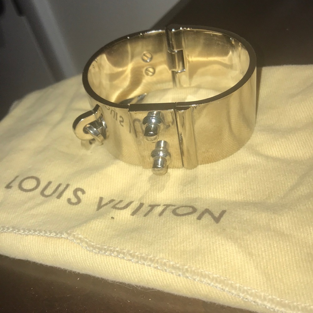 Silver LV chain cuff